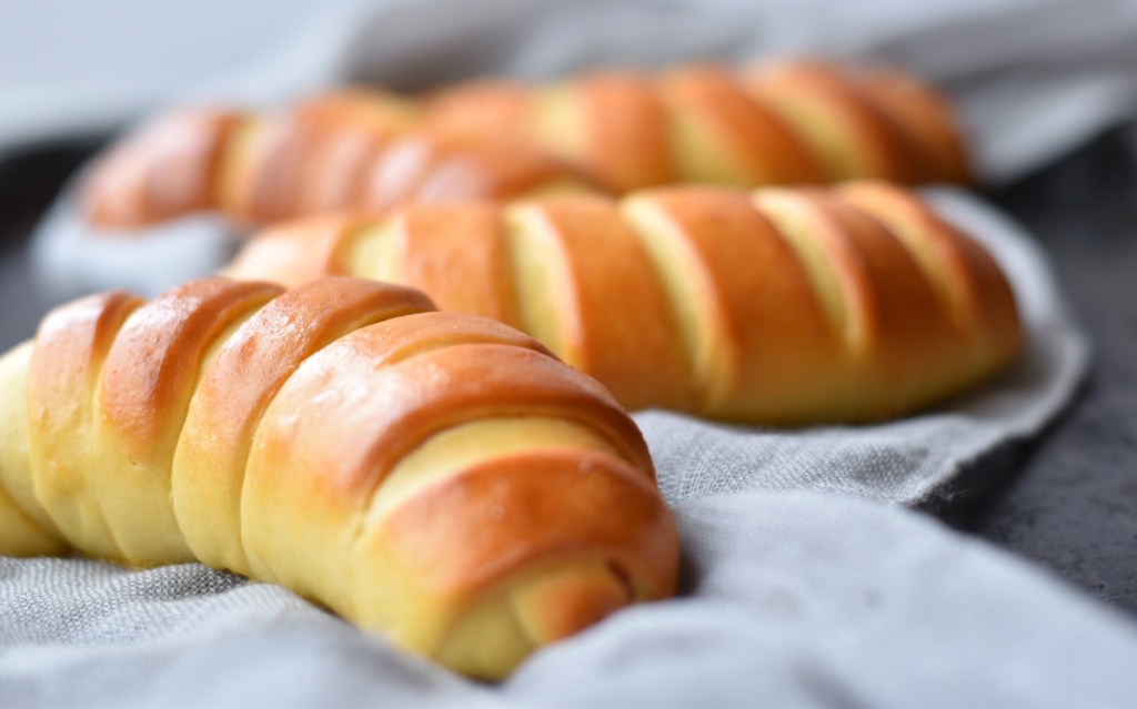 Cachitos de Jamón&nbsp;(Updated)