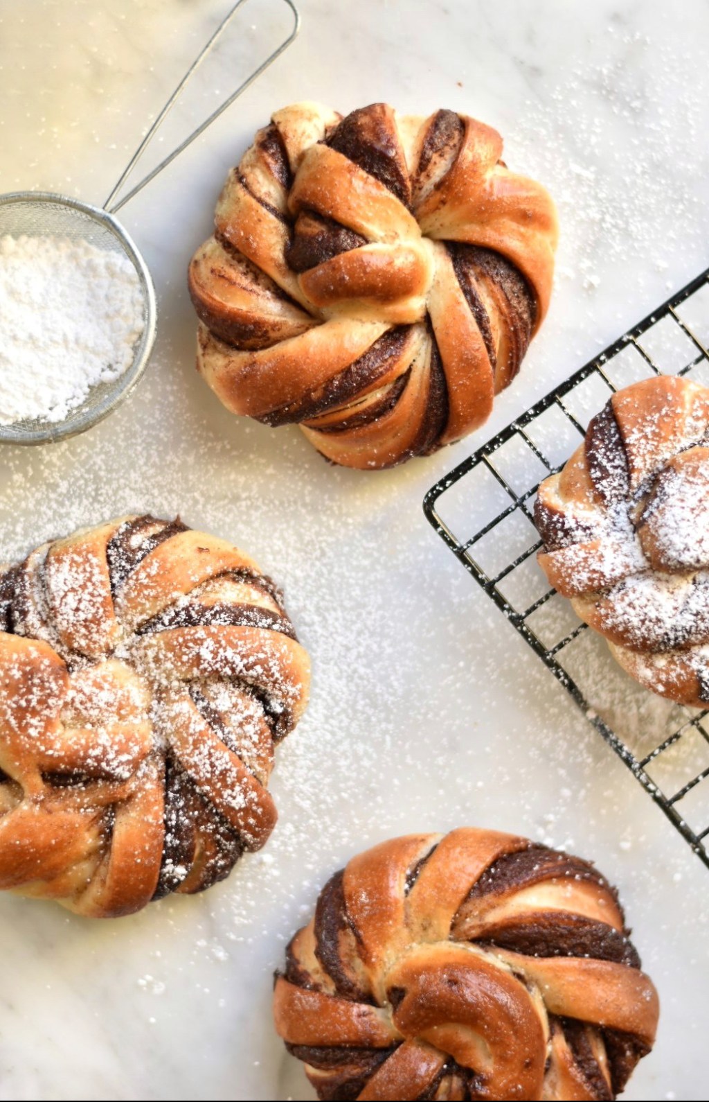 Flores de pan y chocolate/Chocolate twisted&nbsp;bread